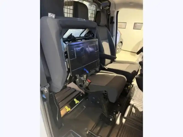 Toyota Proace medium 2.0 140 bvm start 2.0l d 4d — photo 15