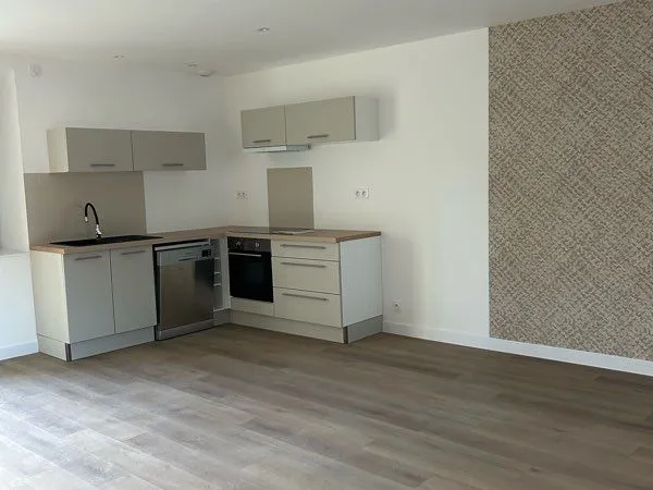 Maison de ville 80m2 - Centre bourg de St-Brice-en-Coglès