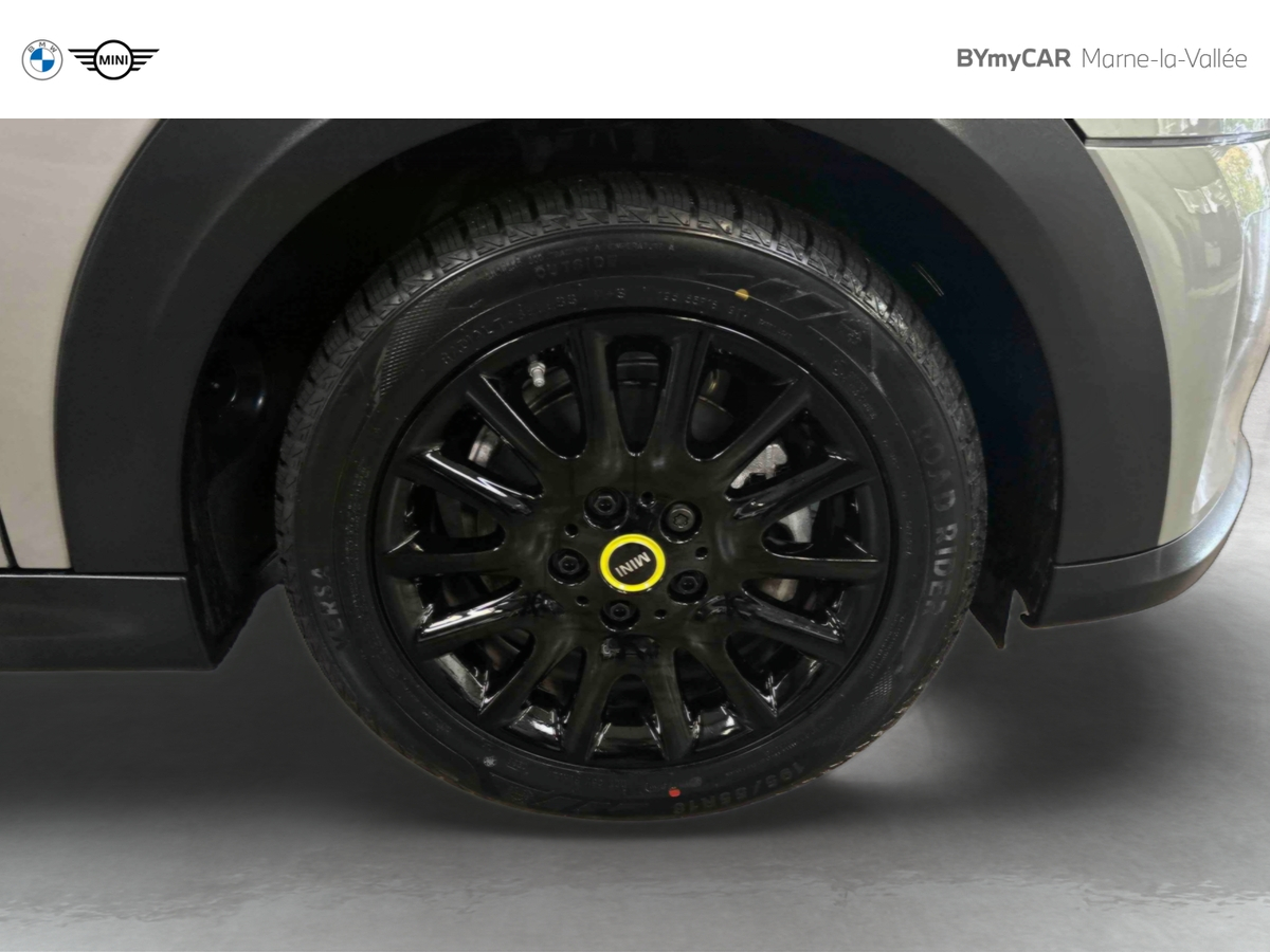 Mini Hatch 3 Portes Cooper SE 184 ch — photo 21