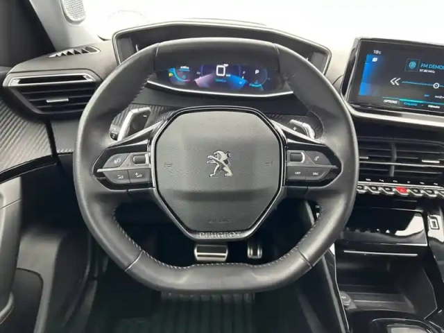 Peugeot 2008 puretech 130 s&amp;s eat8 — photo 96