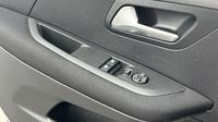 Peugeot 208 1.2 PureTech 75ch S&S Active — photo 16