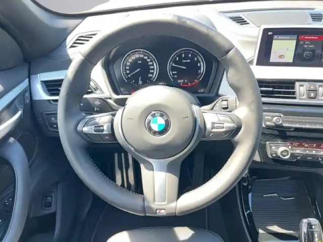 Bmw X1 sdrive 18 i xline — photo 4