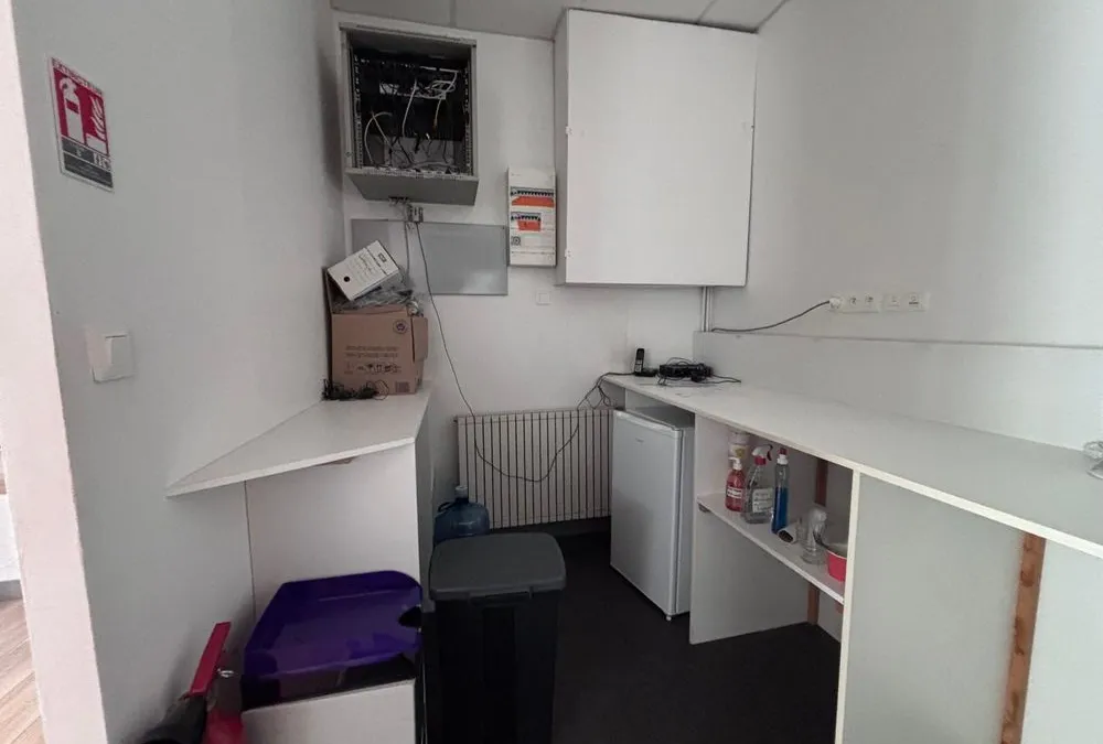 Photo 12