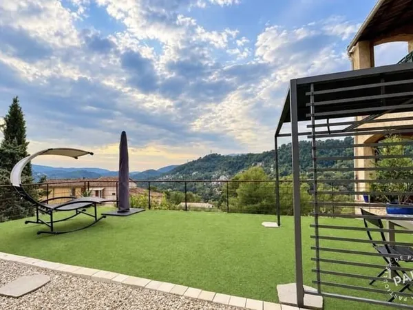 Appartement 3 pièces 134 m²