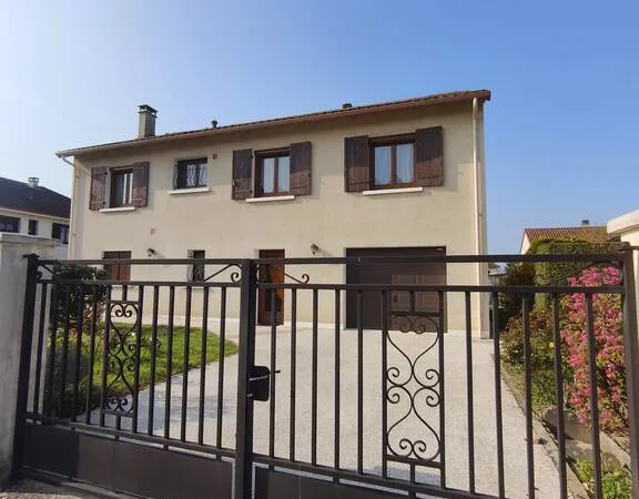 Maison 6 pièces 150 m²