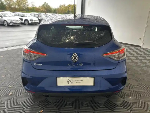 Renault Clio tce 90 ch gsr2 — photo 4