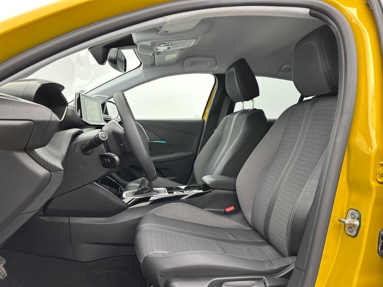 Peugeot 208 puretech 100 s&s bvm6 allure — photo 10