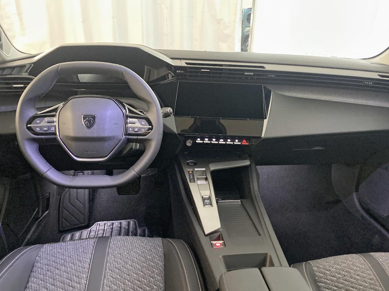 Peugeot 308 sw bluehdi 130ch s&s eat8 allure — photo 8