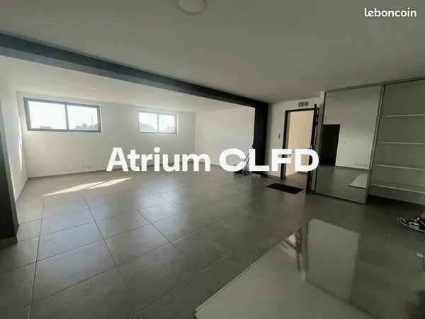 Bureaux 85 m² CLERMONT FERRAND