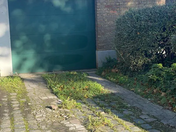 Location garage au sart securisé