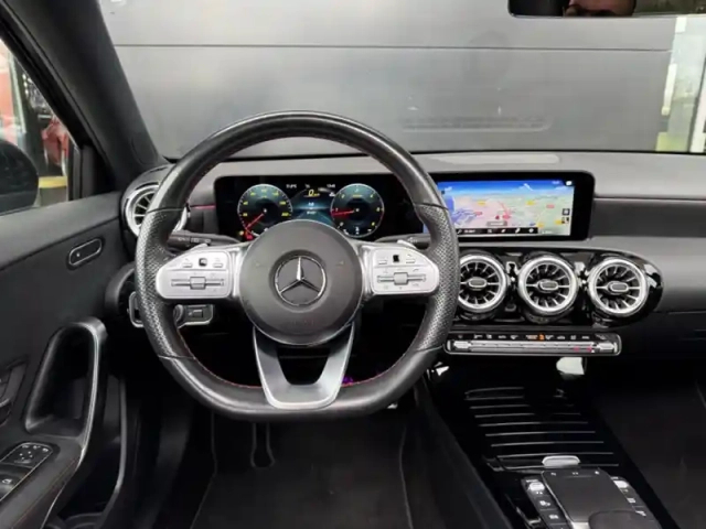 Mercedes Classe A 180 d amg line /177 li — photo 24