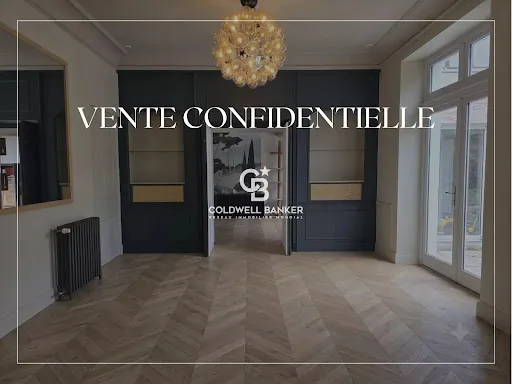 Maison 11 pièces 310 m²