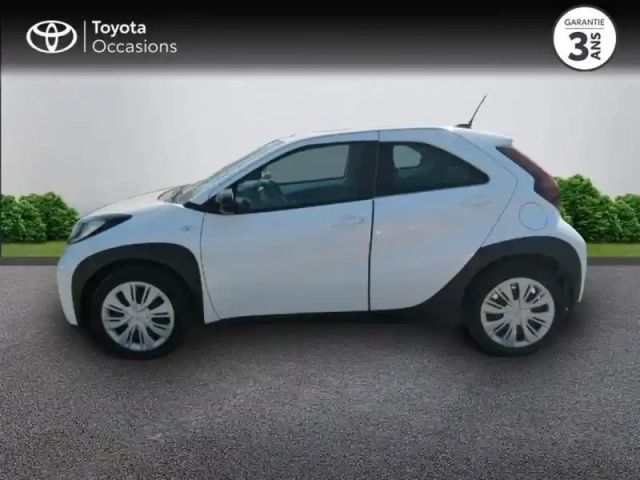 Toyota Aygo X 1.0 vvt-i 72ch dynamic my24 — photo 3