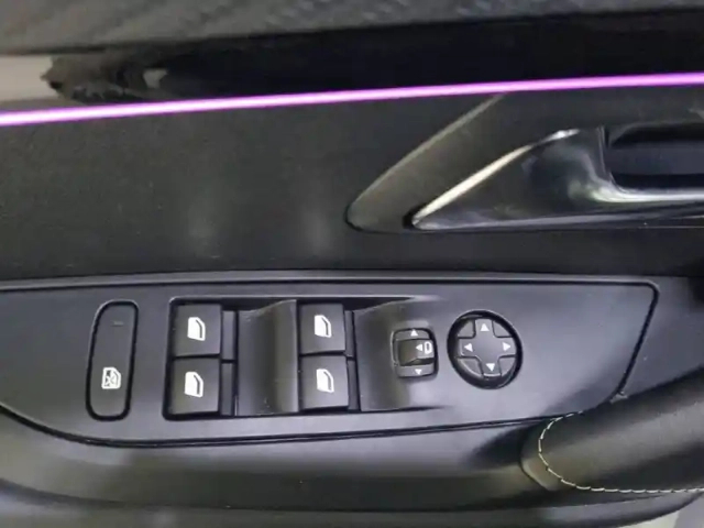 Peugeot 208 hybrid 110 e-dcs6 — photo 62