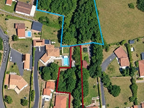 Terrains constructibles 2000 m2 + grand terrain non constructible à Lezoux 63190
