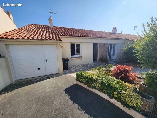 🏡 À louer - Maison de plain-pied avec 3 chambres et jardin clos
