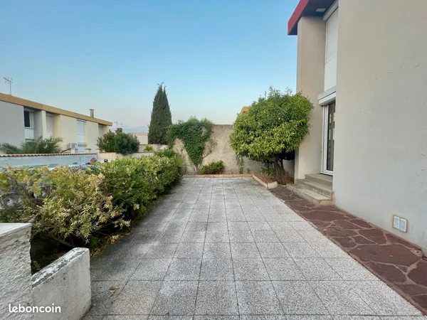 BÉZIERS - Maison de charme avec jardin, patio, 3 chambres et garage