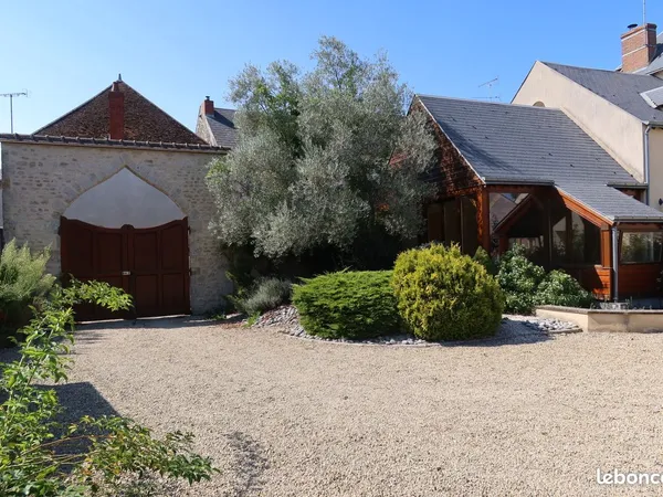 Maison à Givraines