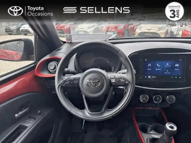 Toyota Aygo X 1.0 vvt-i 72ch design my24 — photo 9