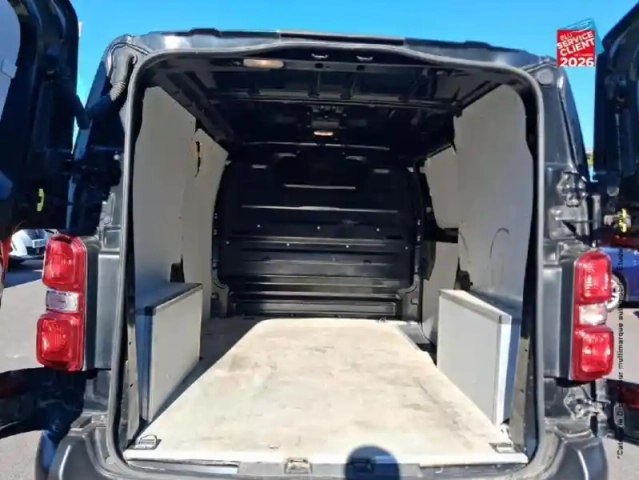 Peugeot Expert fg standard 2.0 bluehdi 180ch s&amp;s premium eat8 — photo 14