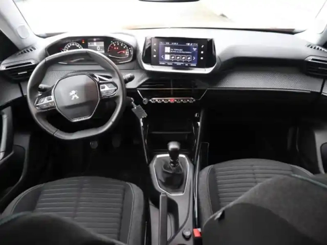 Peugeot 2008 1.2 puretech 100ch s&amp;s style — photo 9