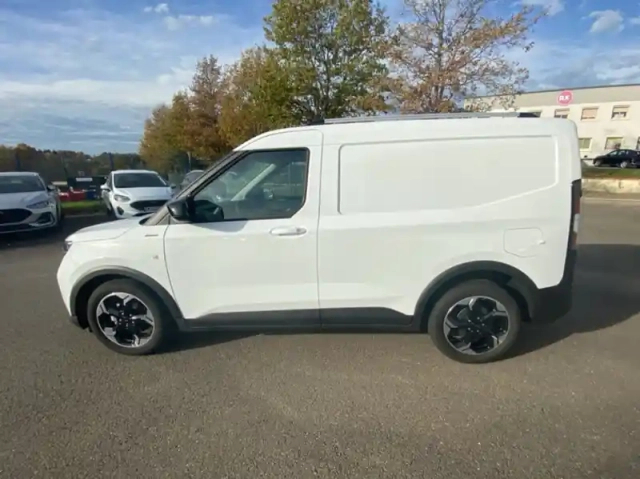 Ford Transit Courier fourgonnette 1.5 ecoblue 100ch active — photo 20