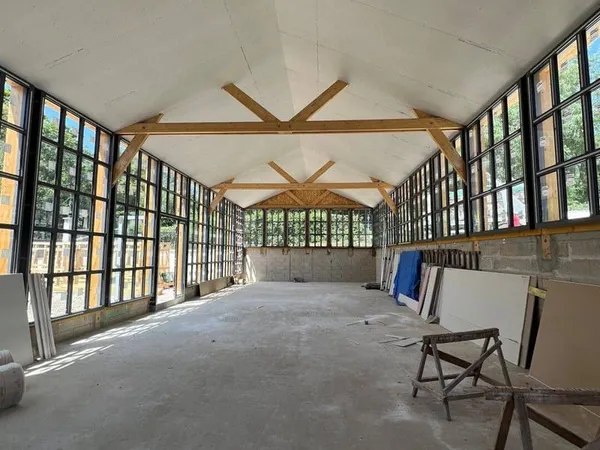 Boutique 282 m²