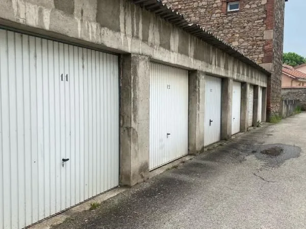 Garage/box Firminy