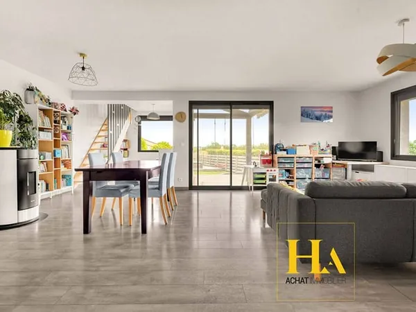 Maison 4 pièces 118 m²