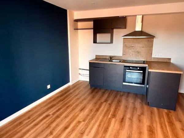 À vendre T3 refait à neuf avec parking centre ville TARBES