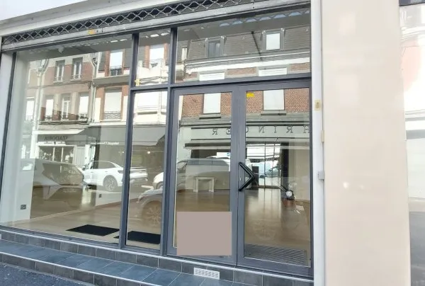 Local commercial 75 m²