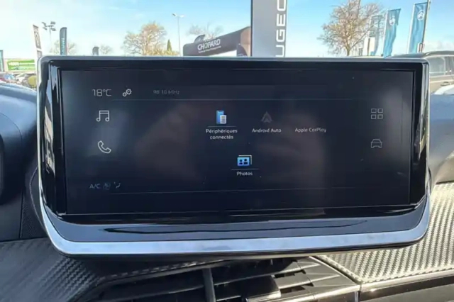 Peugeot 208 hybrid 110 ch e-dcs6 — photo 64