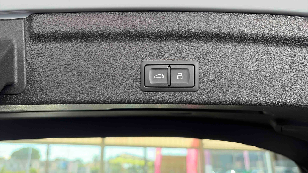 Audi Q3 Sportback 35 TFSI 150 ch S tronic 7 — photo 15