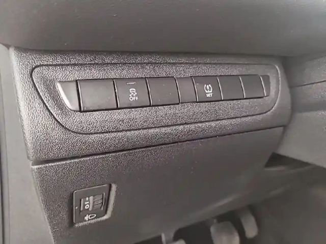 Peugeot 208 puretech 68ch bvm5 — photo 22