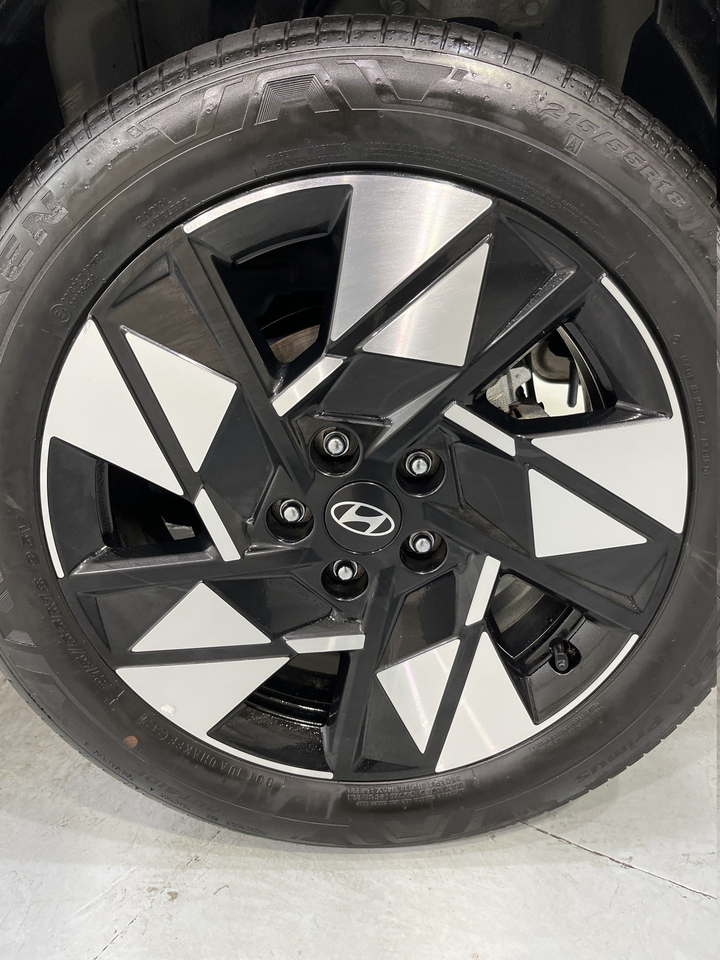 Hyundai Kona — photo 34