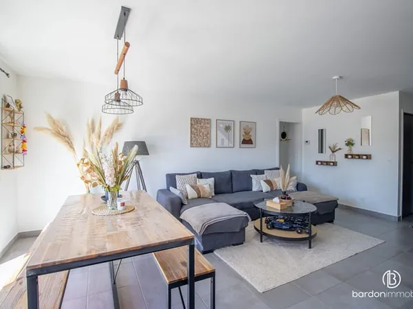 Maison 5 pièces - 84 m² - Belle maison récente La Garnache