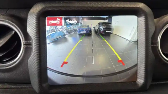 Jeep Wrangler unlimited 4xe 2.0 l t 380 ch phev 4x4 bva8 — photo 10