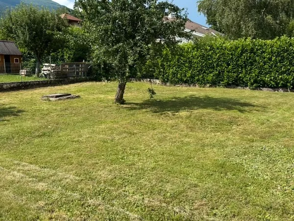 Crozet (01170) - terrain avec permis de construire accepté - 185 000 rare à la vente - projet prêt à
