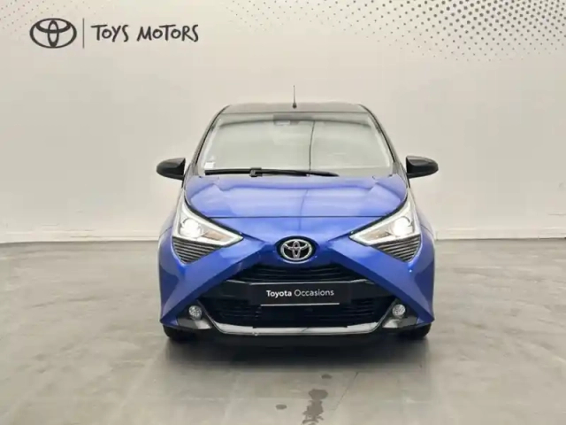 Toyota Aygo 1.0 vvt-i x-clusiv zen — photo 8