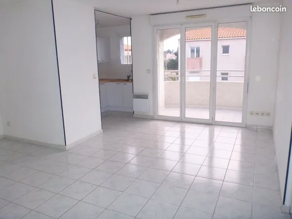 Loue F2 46.1m2 ensoleillé dans belle résidence