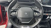 Peugeot 208 e-208 136ch GT Pack — photo 12