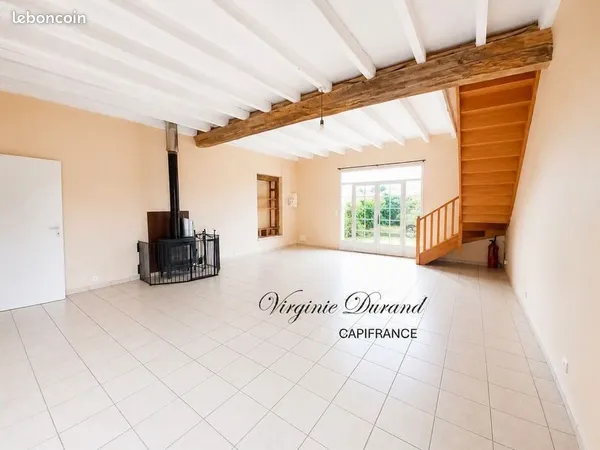 Maison 9 pièces 260 m²