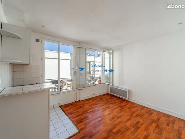 Studio 1 pièce 20 m²