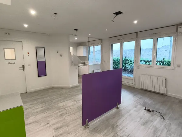 Local commercial 74 m²