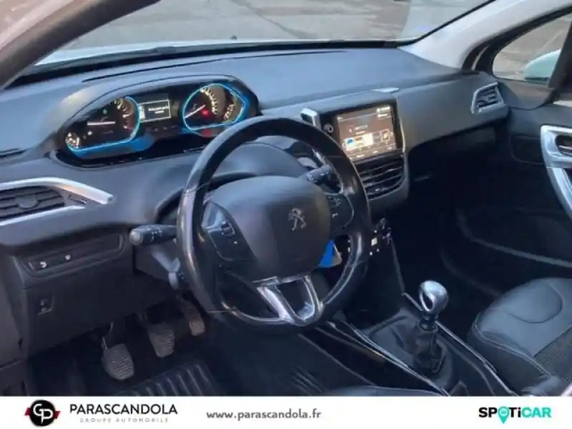 Peugeot 2008 1.2 puretech 130ch e6.c allure s&amp;s — photo 8