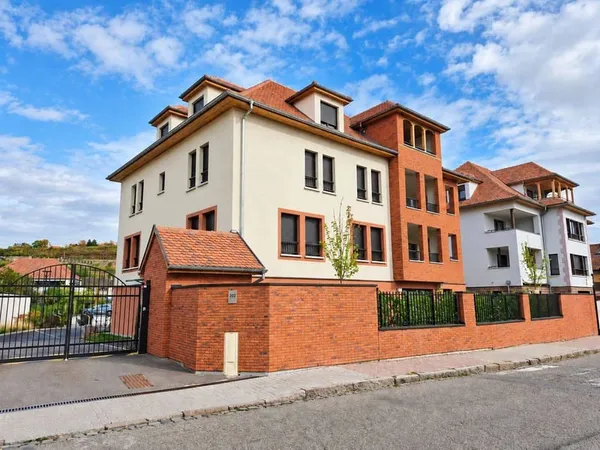 Appartement 4 pièces 92 m²