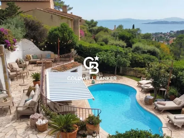 Maison atypique - Vue mer