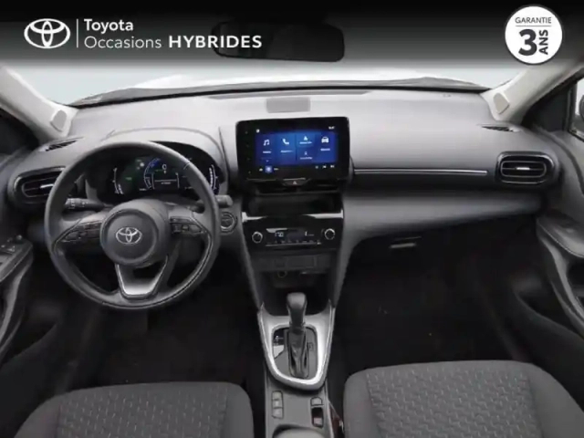 Toyota Yaris cross 116h dynamic mc24 — photo 8