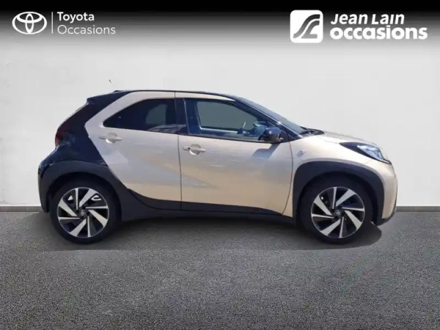 Toyota Aygo X 1.0 vvt-i 72 — photo 4