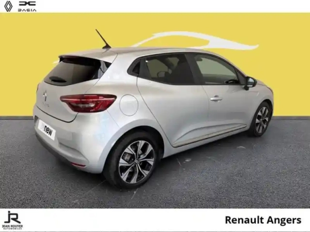 Renault Clio 1.5 blue dci 100ch evolution — photo 28